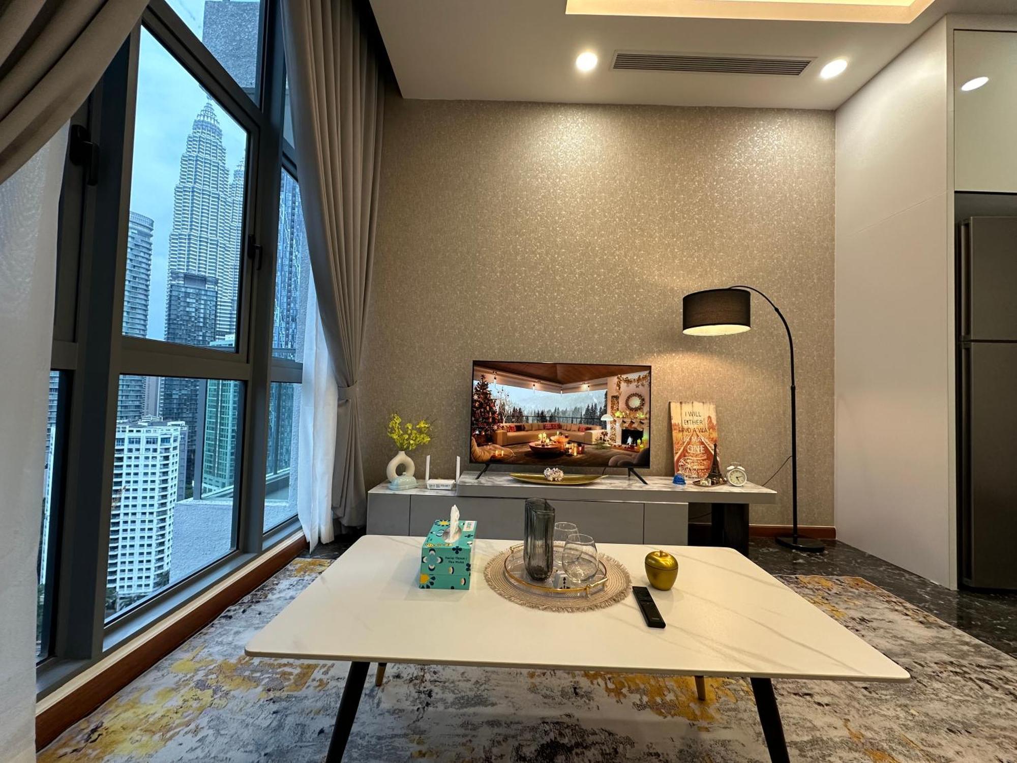Royce Residences By Romeo Bnb Kuala Lumpur Exterior foto